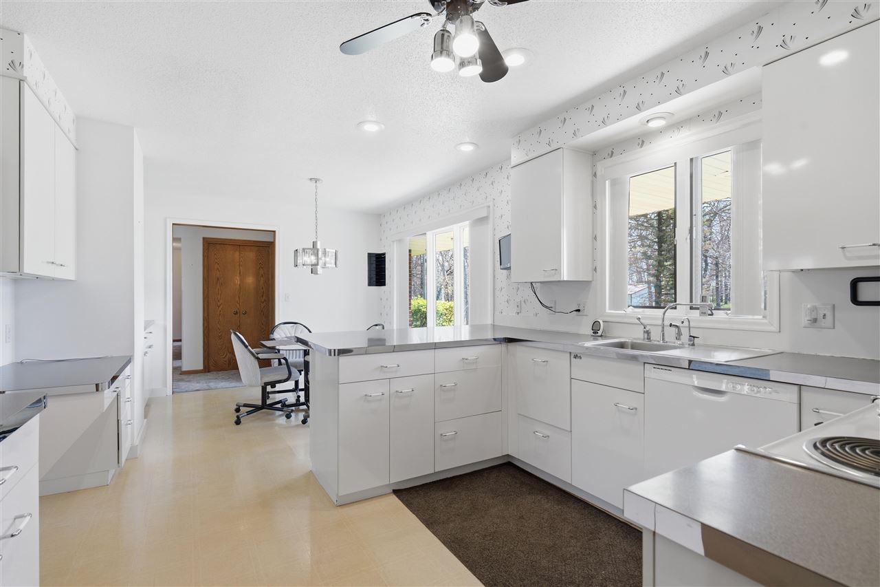 2488 Sugar Bottom Road NE Solon IA 52333
