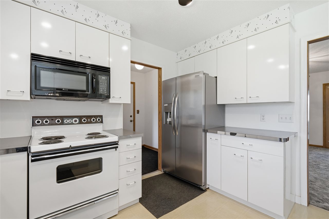 2488 Sugar Bottom Road NE Solon IA 52333