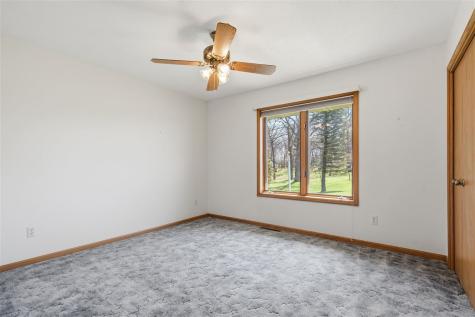 2488 Sugar Bottom Road NE Solon IA 52333