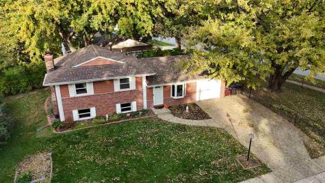 826 20th Avenue Coralville IA 52241