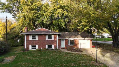 826 20th Avenue Coralville IA 52241