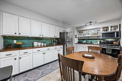 826 20th Avenue Coralville IA 52241