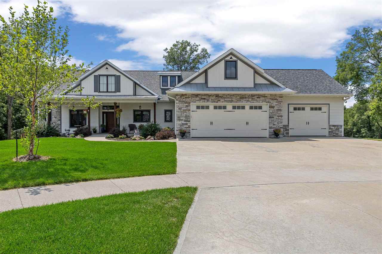 711 Owen Court Tiffin IA 52340