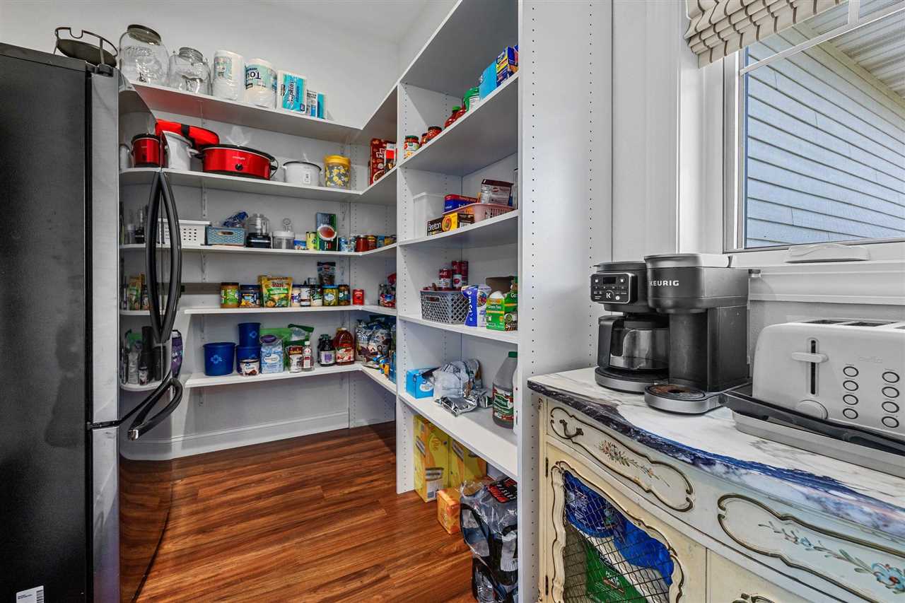 711 Owen Court Tiffin IA 52340
