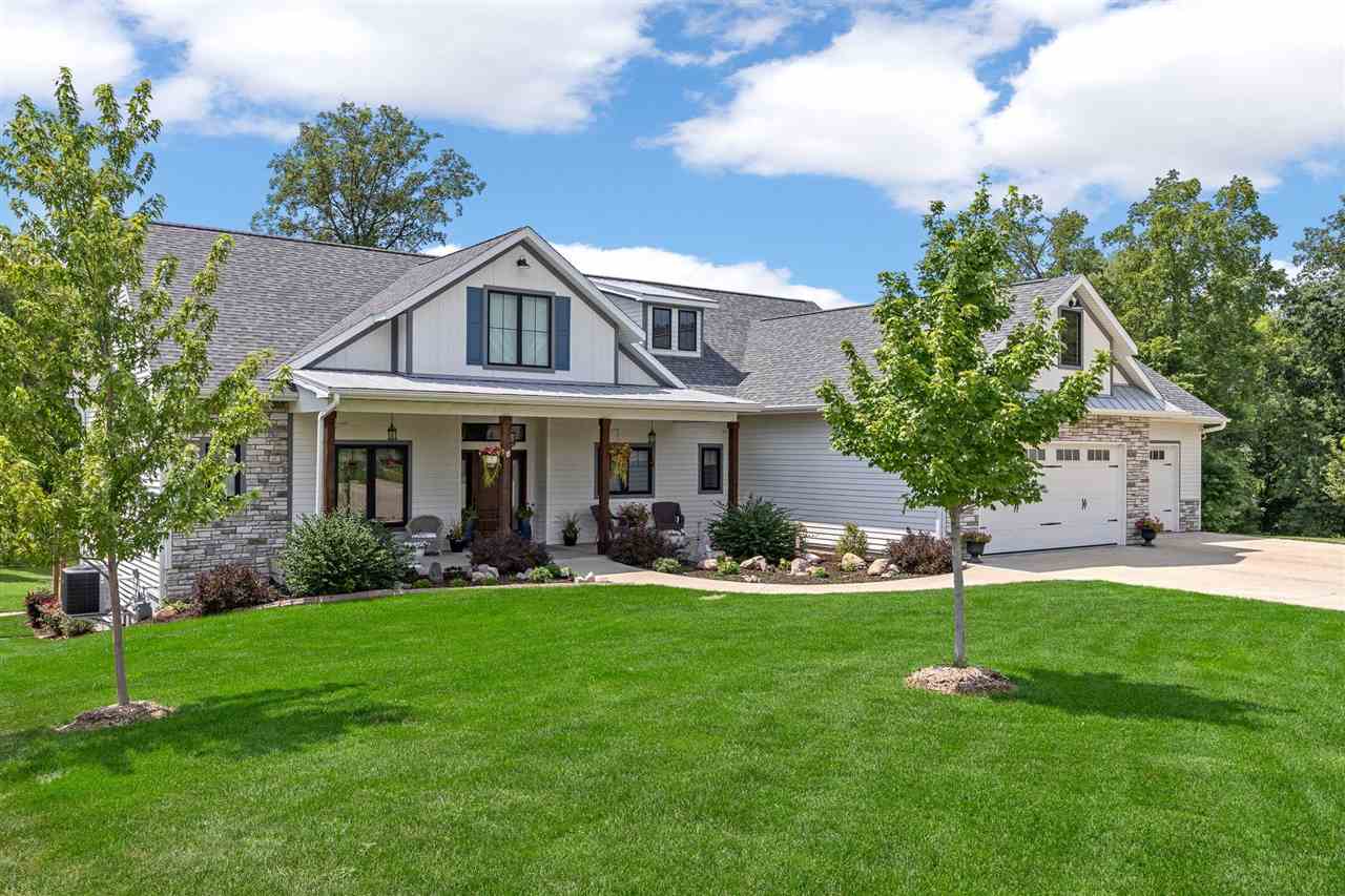711 Owen Court Tiffin IA 52340
