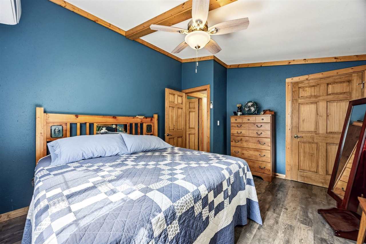 148 Delhi Road Manchester IA 52057