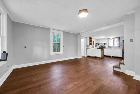 629 N Governor Street Iowa City IA 52245