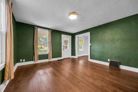 629 N Governor Street Iowa City IA 52245