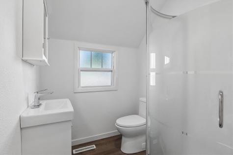 404 Grand Avenue Nichols IA 52766