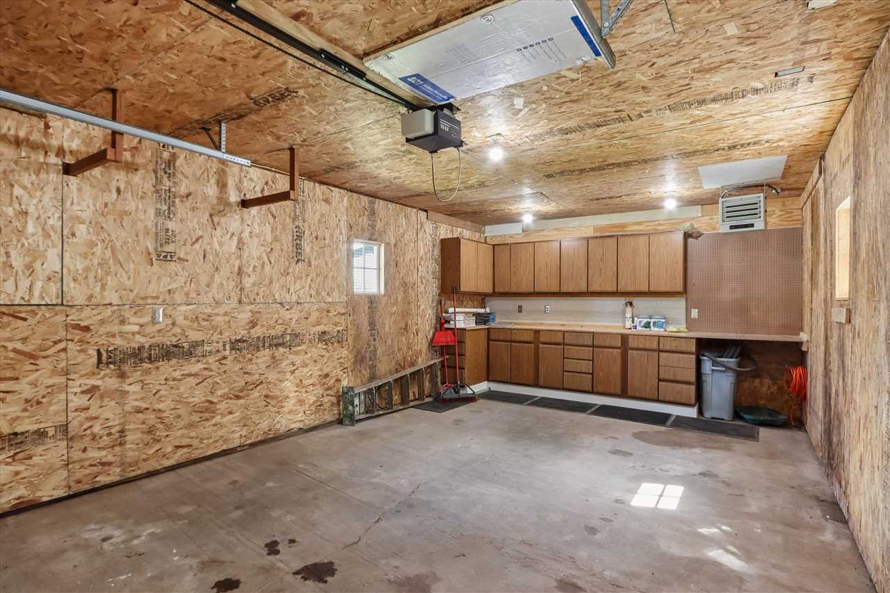 404 Grand Avenue Nichols IA 52766