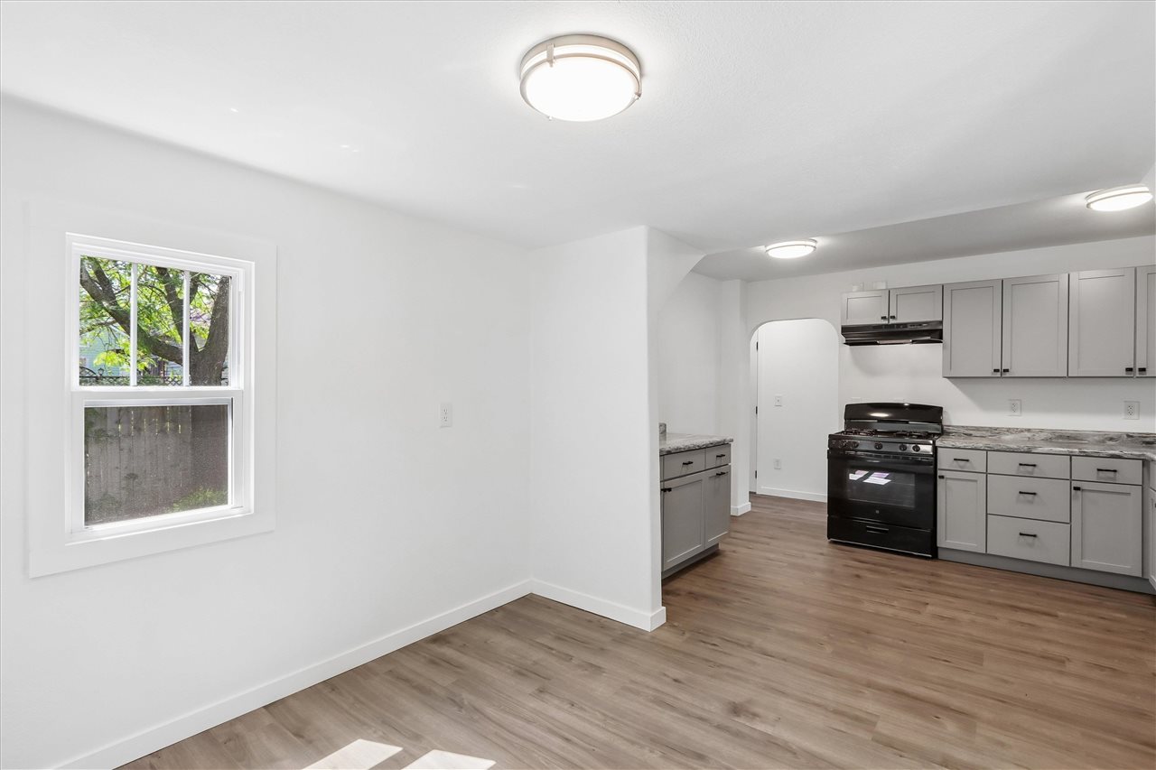404 Grand Avenue Nichols IA 52766