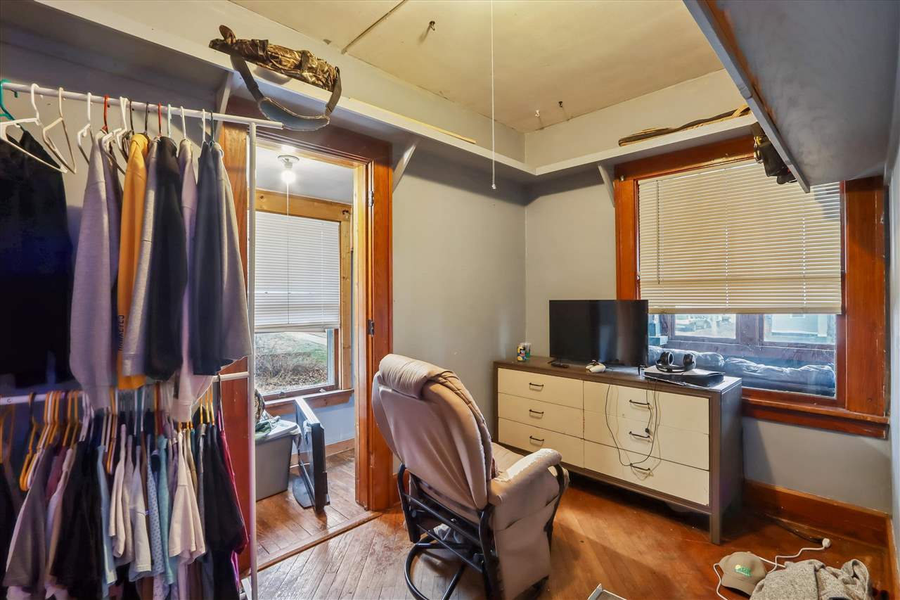 727 N Dodge Street Iowa City IA 52240