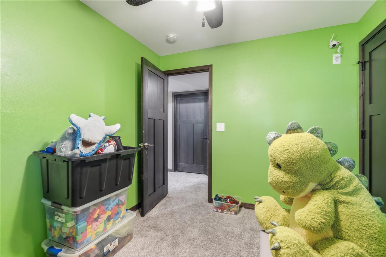 22980 105th Street Anamosa IA 52205