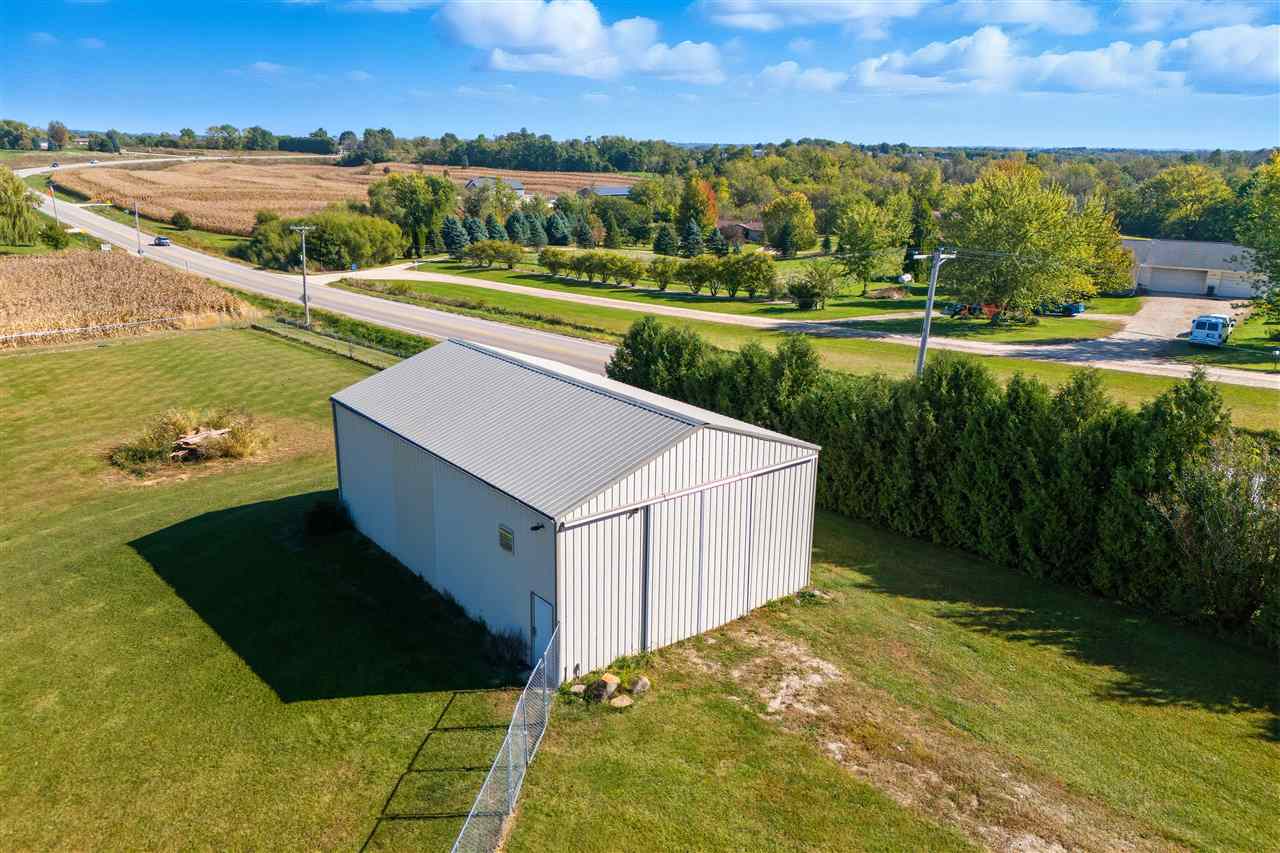 22980 105th Street Anamosa IA 52205