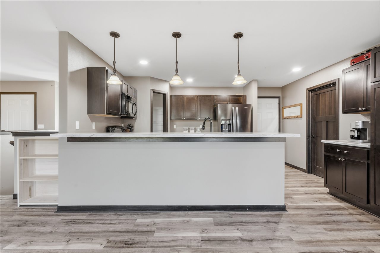 22980 105th Street Anamosa IA 52205