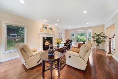 119 Richards Street Iowa City IA 52246