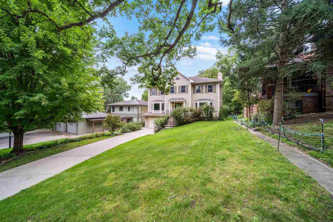119 Richards Street Iowa City IA 52246