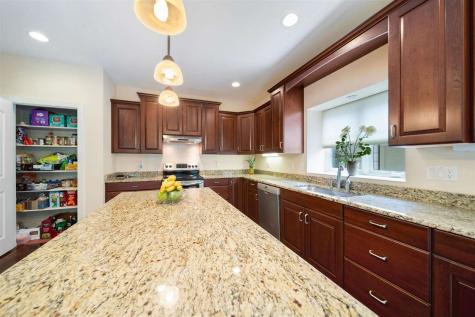 119 Richards Street Iowa City IA 52246
