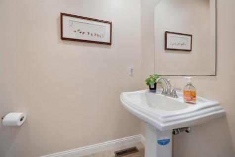 119 Richards Street Iowa City IA 52246
