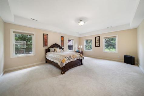 119 Richards Street Iowa City IA 52246