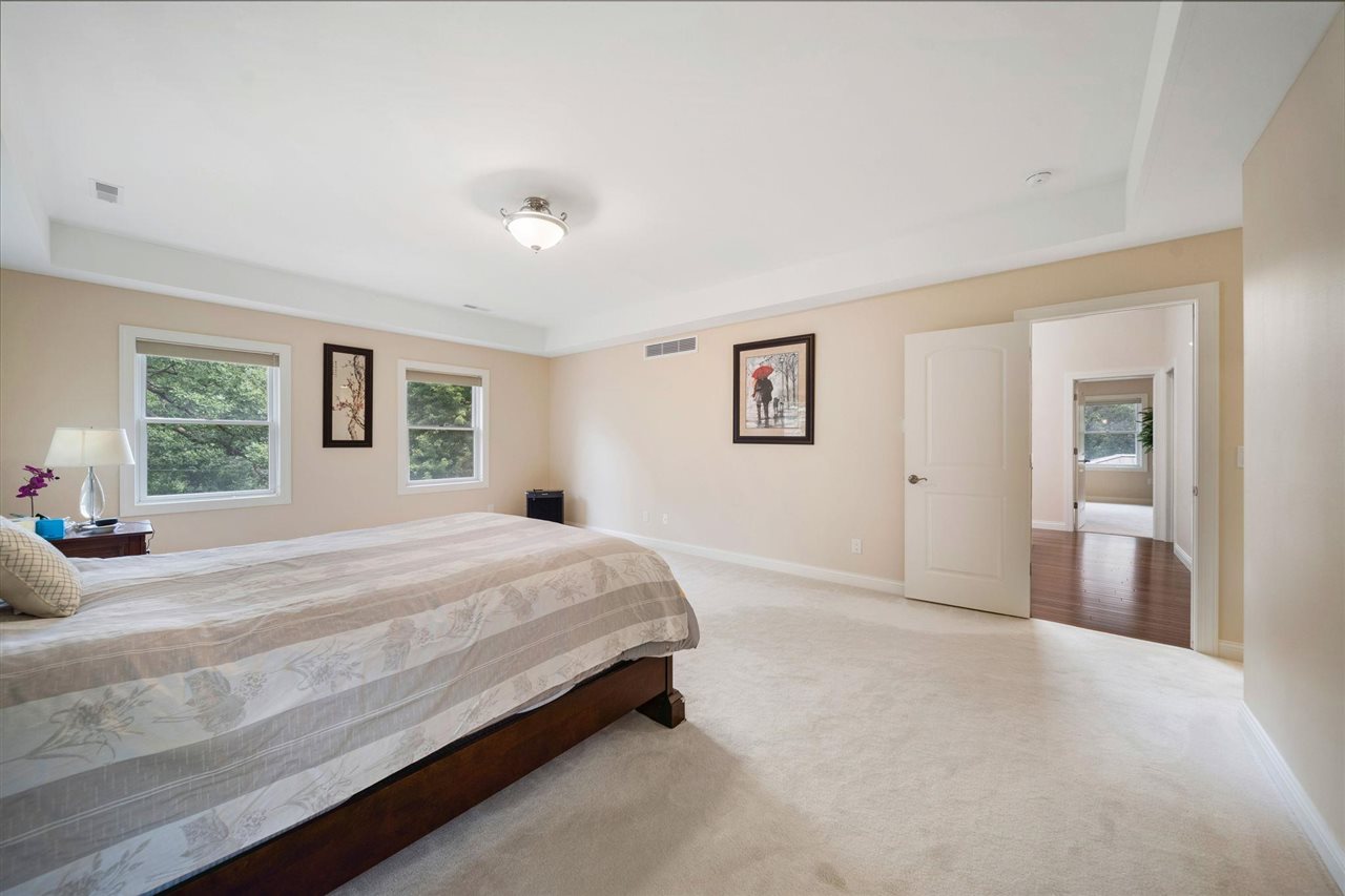 119 Richards Street Iowa City IA 52246