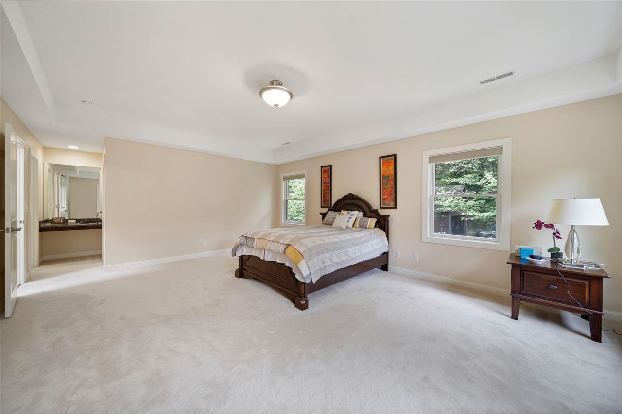 119 Richards Street Iowa City IA 52246