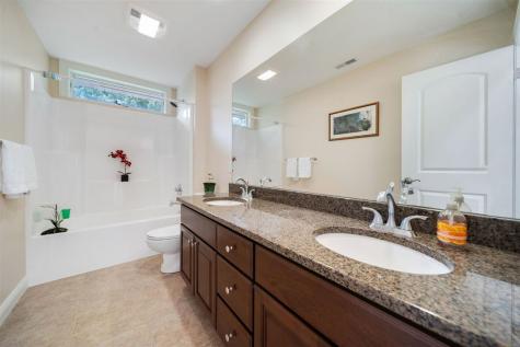 119 Richards Street Iowa City IA 52246