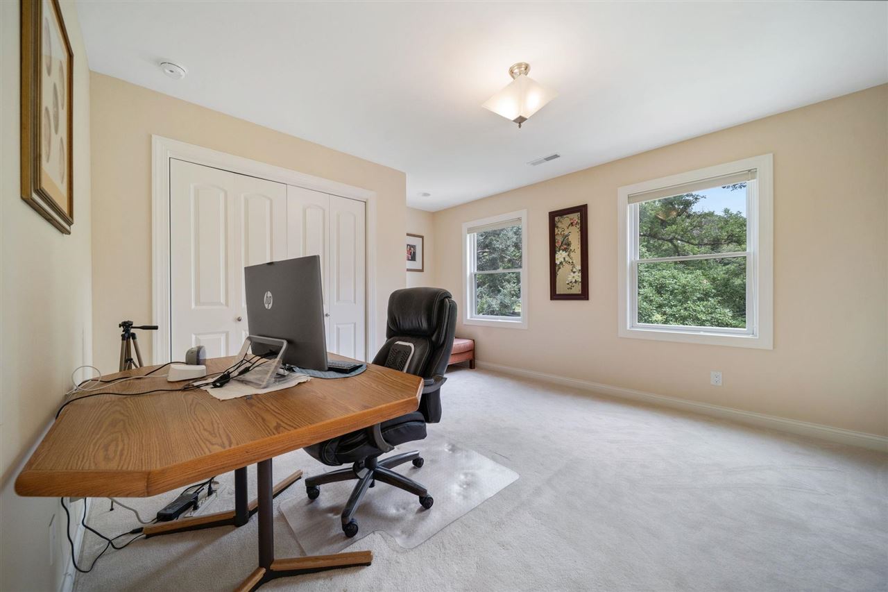 119 Richards Street Iowa City IA 52246
