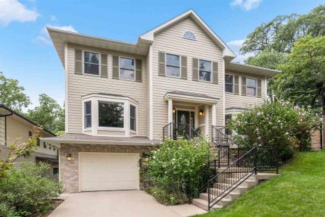 119 Richards Street Iowa City IA 52246