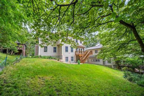 119 Richards Street Iowa City IA 52246