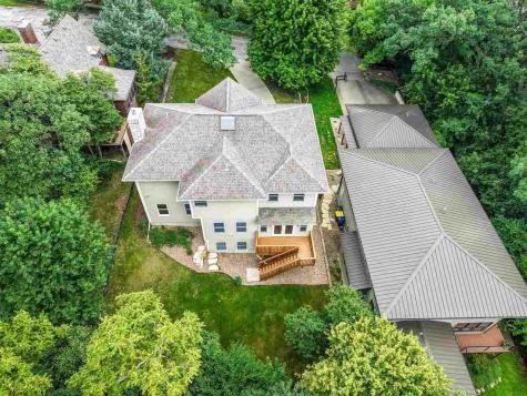 119 Richards Street Iowa City IA 52246