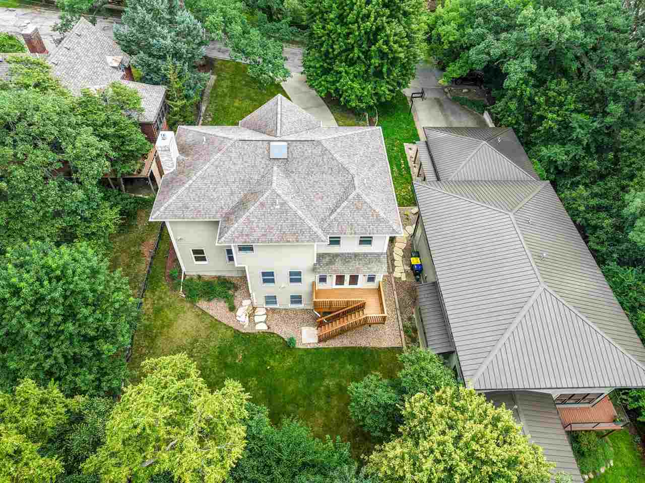 119 Richards Street Iowa City IA 52246