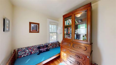 741 Dearborn Street Iowa City IA 52240-6218