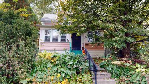 741 Dearborn Street Iowa City IA 52240-6218