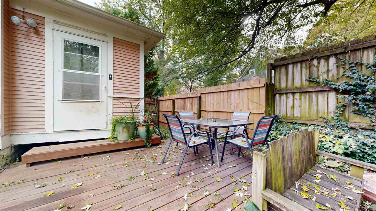 741 Dearborn Street Iowa City IA 52240-6218