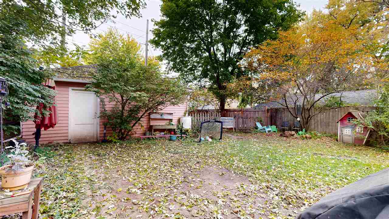 741 Dearborn Street Iowa City IA 52240-6218