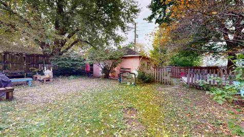 741 Dearborn Street Iowa City IA 52240-6218