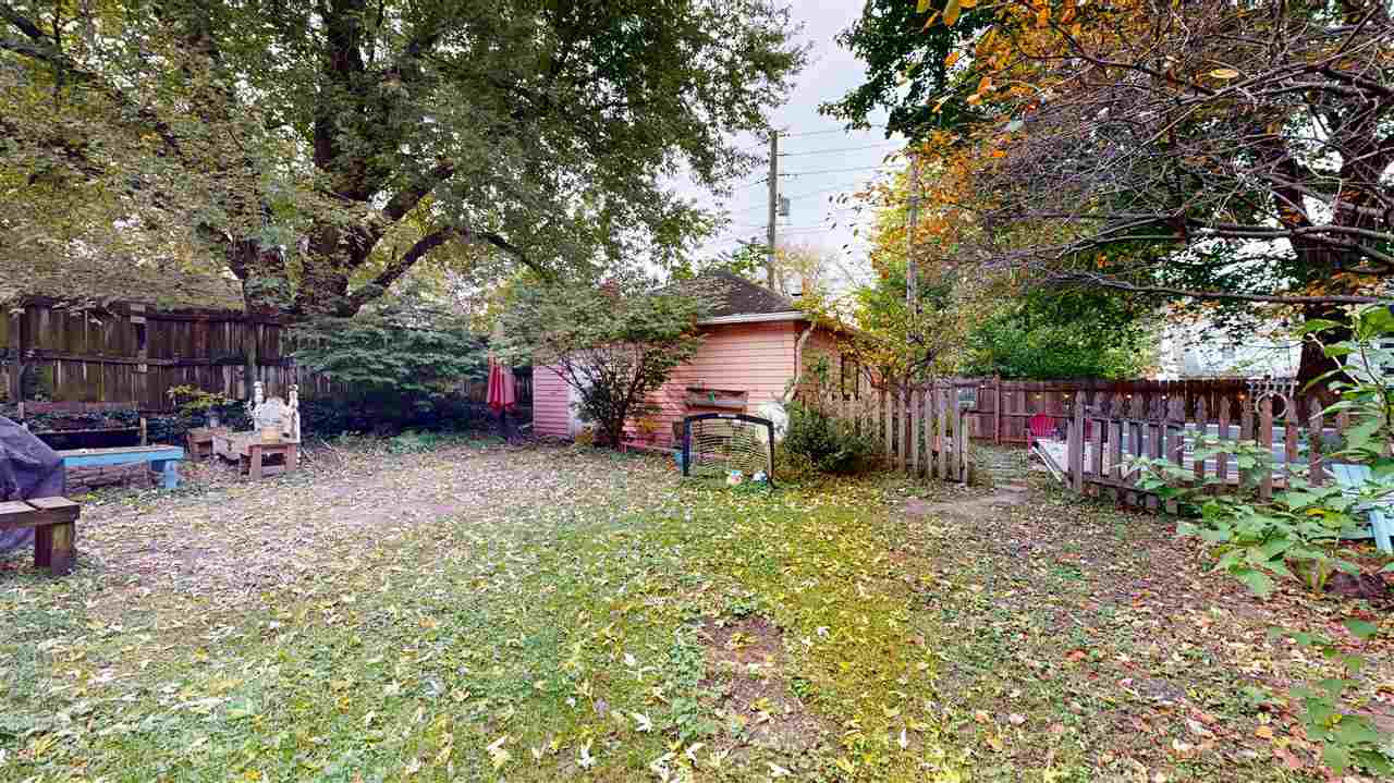 741 Dearborn Street Iowa City IA 52240-6218