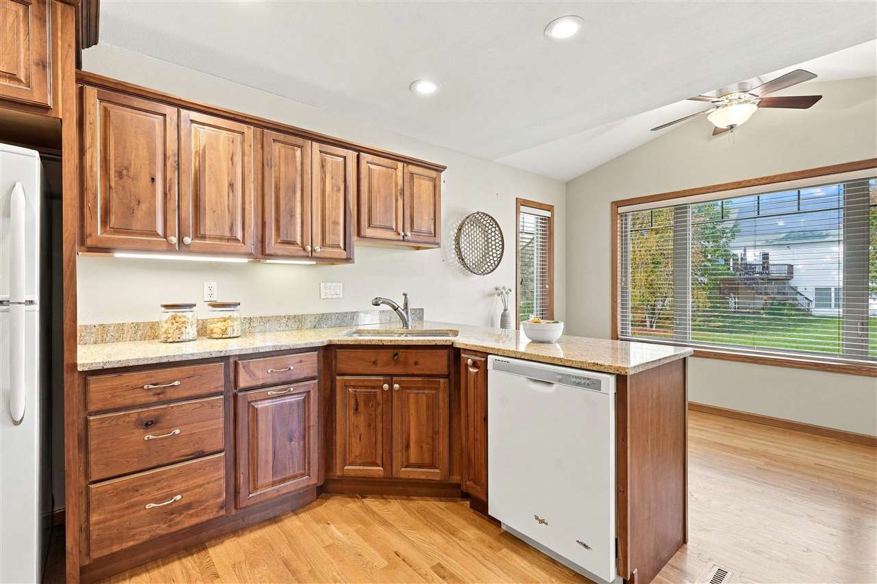 6830 Flint Rock Court Marion IA 52302