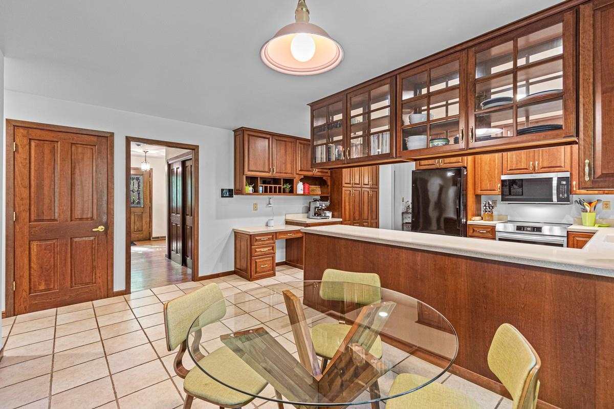 7 The Woods Iowa City IA 52240