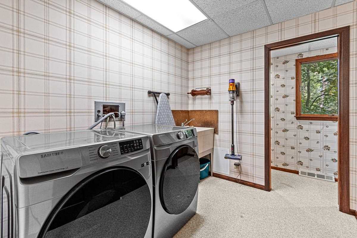 7 The Woods Iowa City IA 52240