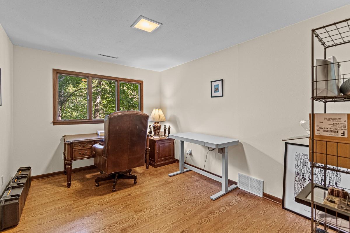 7 The Woods Iowa City IA 52240