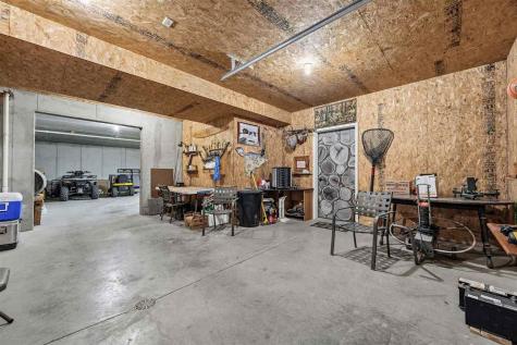 37754 390th Street Guttenberg IA 52052