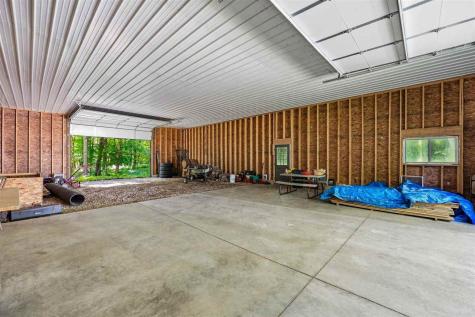 37754 390th Street Guttenberg IA 52052