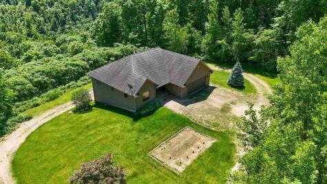 37754 390th Street Guttenberg IA 52052