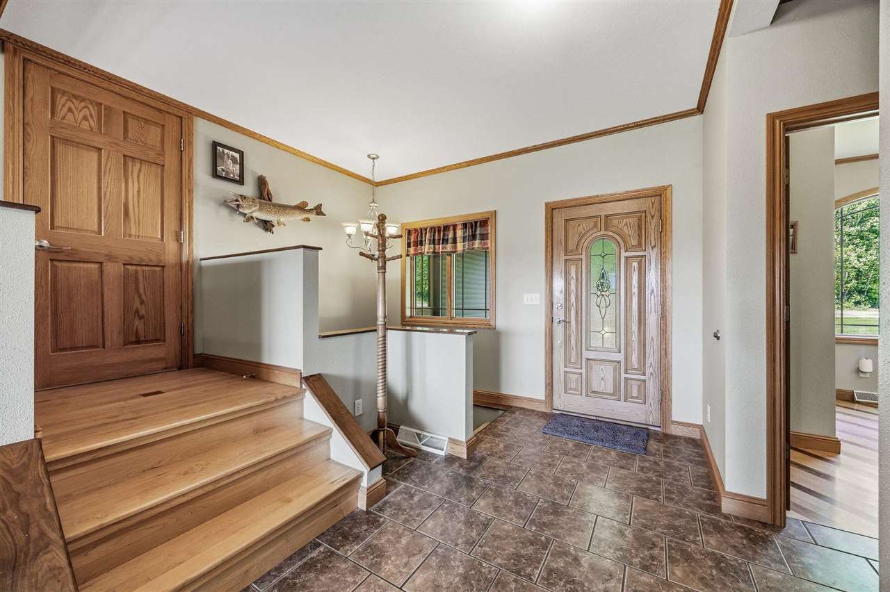 37754 390th Street Guttenberg IA 52052