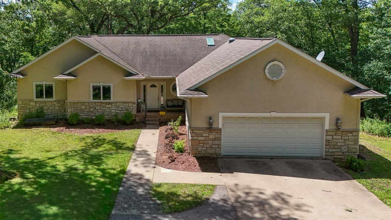 4020 Riverview Lane NE Iowa City IA 52240