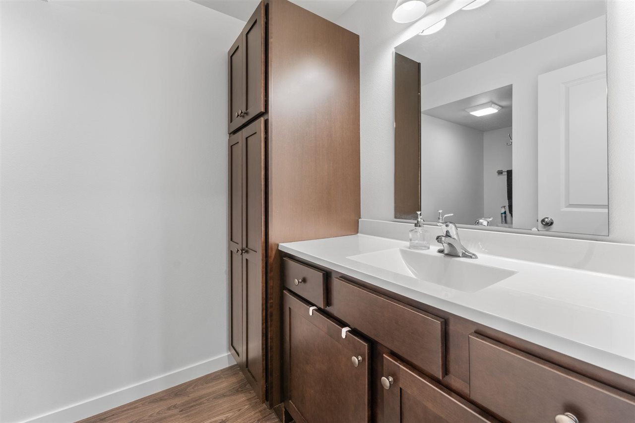 830 Nye Way Coralville IA 52241