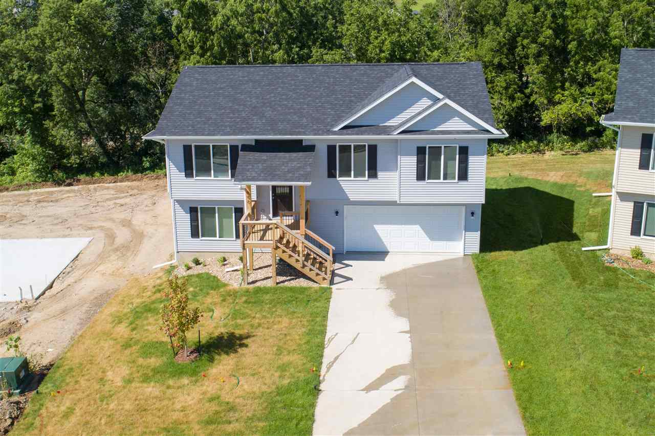 890 Summit Court Coralville IA 52241