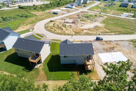 890 Summit Court Coralville IA 52241
